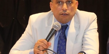 "تعليم الجيزة" تحدد ضوابط العام الدراسي الجديد: أهمها الكتب والطابور 1 - جريدة المساء سعيد عطية وكيل وزارة التربية والتعليم بالجيزة