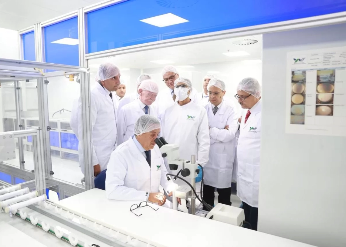 د. خالد عبدالغفار يشهد التشغيل التجريبي لخط إنتاج فلاتر الغسيل الكلوي بمصنع "وادى النيل إشتيو" 20 - جريدة المساء د. خالد عبدالغفار يشهد التشغيل التجريبي لخط إنتاج فلاتر الغسيل الكلوي بمصنع "وادى النيل إشتيو" 19 - جريدة المساء