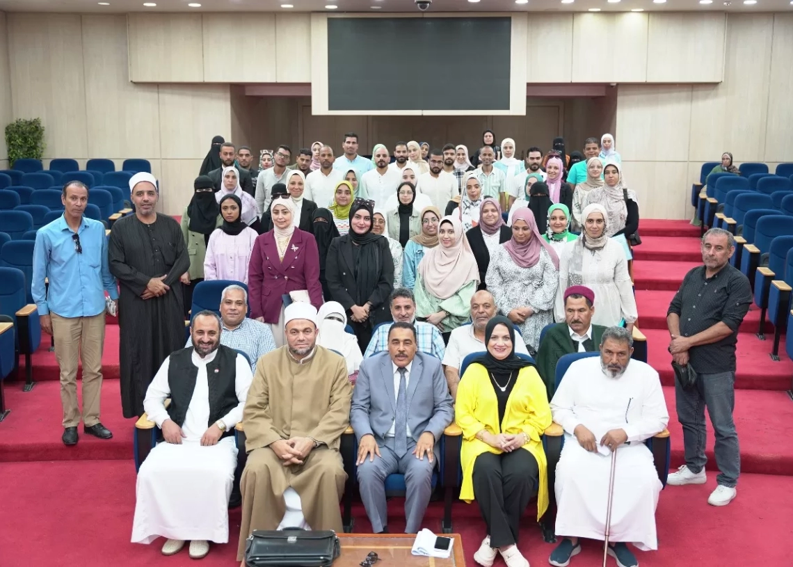 محافظ مطروح يلتقي الدفعة الجديدة من معلمى التربية والتعليم 19 - جريدة المساء محافظ مطروح يلتقي الدفعة الجديدة من معلمى التربية والتعليم 18 - جريدة المساء