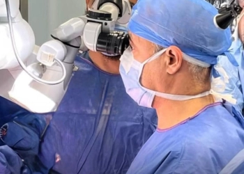 رئيس هيئة الرعاية الصحية: إنجاز طبي غير مسبوق لاستئصال ورم بالمخ باستخدام تقنية (Awake Craniotomy) بمستشفى حورس الدولى بالأقصر 25 - جريدة المساء