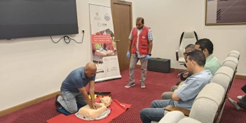 وزارة الصحة : استكمال المرحلة السادسة من تدريب العاملين على أجهزة إزالة الرجفان القلبي 2 - جريدة المساء وزارة الصحة : استكمال المرحلة السادسة من تدريب العاملين على أجهزة إزالة الرجفان القلبي 1 - جريدة المساء