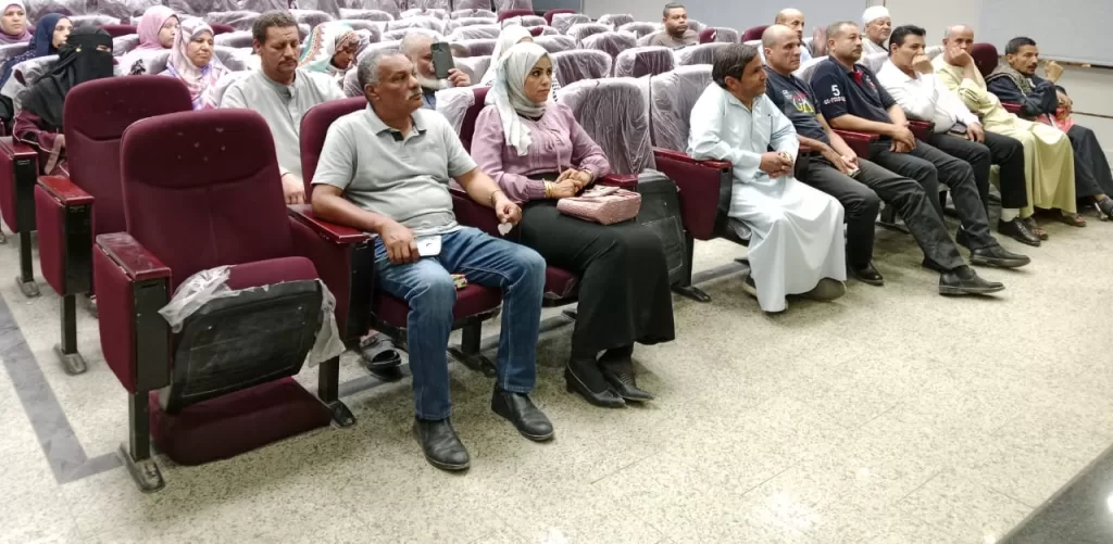 "المشاركة السياسية.. حجر الأساس لبناء التنمية" ندوة لإعلام قنا بمركز أبوتشت 17 - جريدة المساء
