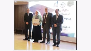 القومي للبحوث وهيئة المستشفيات التعليمية يحتفلان بتخريج أول دفعة من الدبلومة المهنية في البحوث الإكلينيكية والجودة الصحية 20 - جريدة المساء