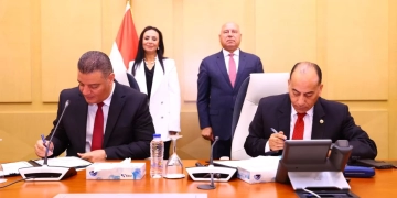 "الصناعة" و"التضامن" توقعان بروتوكول تعاون لرعاية المسنين المحالين للتقاعد 1 - جريدة المساء