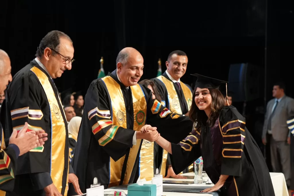 العاصمة الإدارية تشهد احتفالًا بالعلم والإنسانية في تخرج الدفعة 25 من الأكاديمية البحرية 20 - جريدة المساء