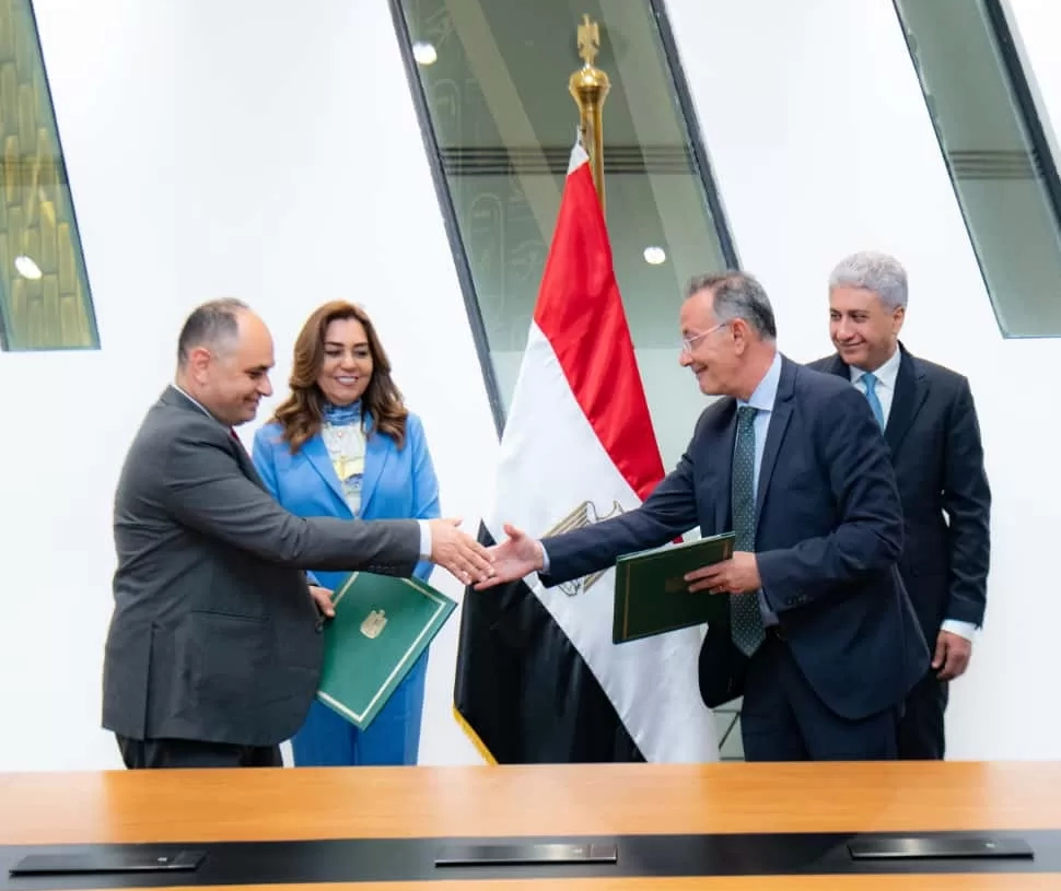 إعلان المتحف المصرى الكبير .. محايدا كربونيا وصديقا للبيئة .. شريف فتحى: عرض الصور والأفلام الخاصة بالمحميات الطبيعية بالمتحف ..ترويجا للسياحة .. 19 - جريدة المساء