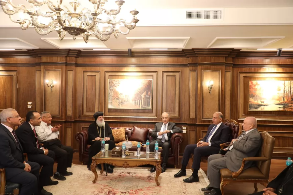 محافظ المنيا خلال تكريم أوائل الثانوية: نراهن على العلم لبناء مستقبل الوطن 23 - جريدة المساء