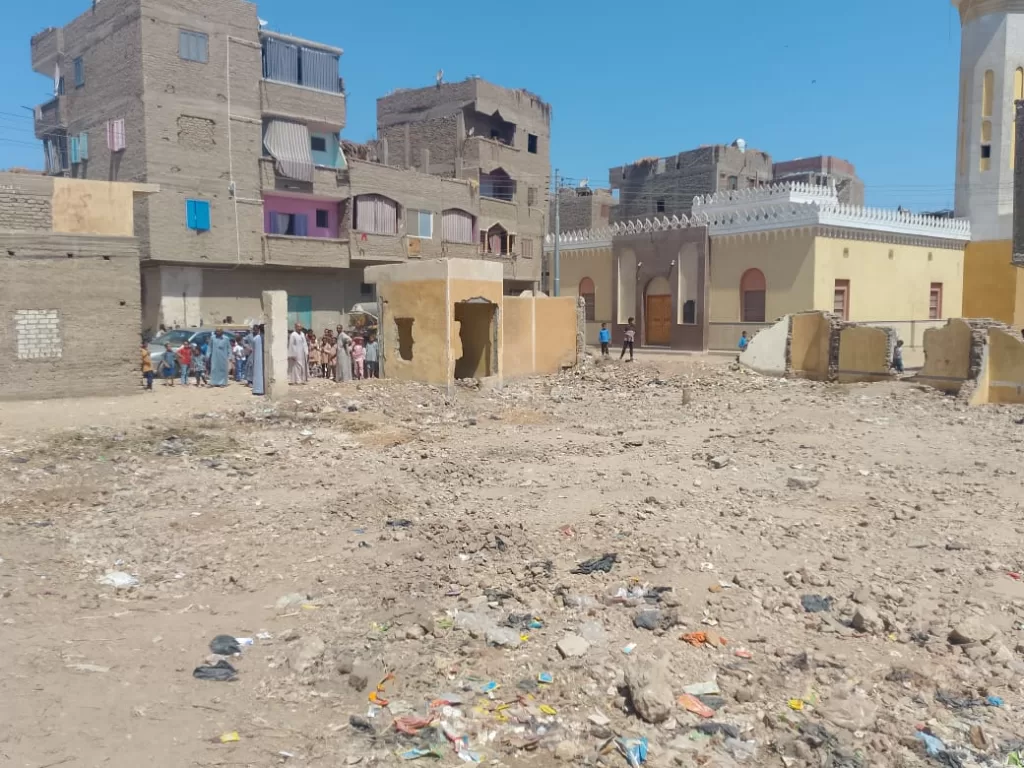 قوافل "تعليم قوص" تبدأ من قرية العقب لحل مشكلات أولياء الأمور وإعادة الأمل لمدرسة السلام 41 - جريدة المساء