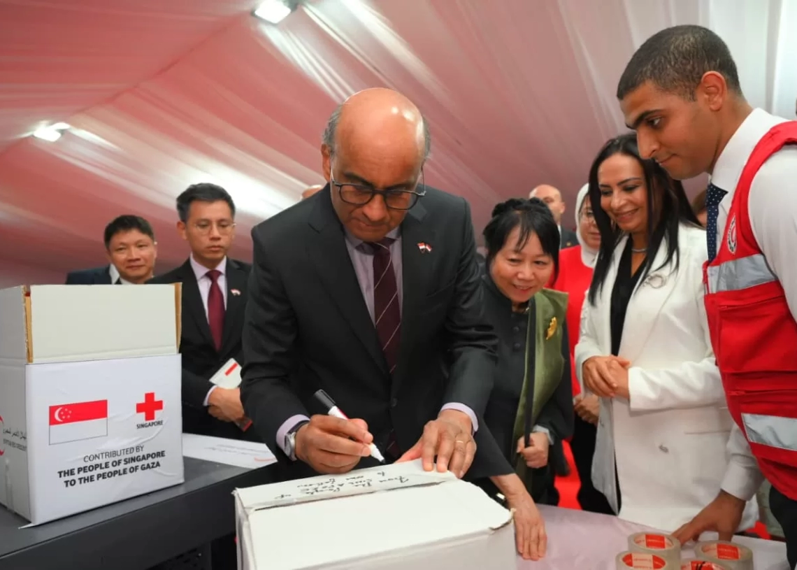 شحنات إغاثية ومشروع تعليمي متنقل من سنغافورة لدعم أطفال غزة 20 - جريدة المساء شحنات إغاثية ومشروع تعليمي متنقل من سنغافورة لدعم أطفال غزة 19 - جريدة المساء