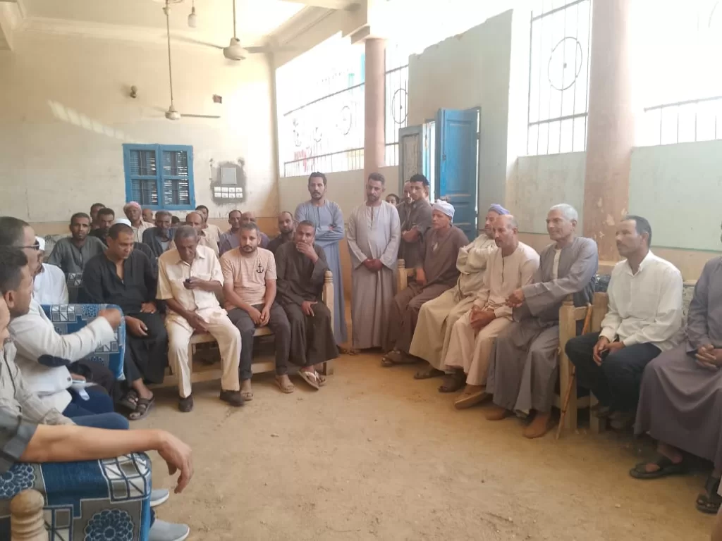 قوافل "تعليم قوص" تبدأ من قرية العقب لحل مشكلات أولياء الأمور وإعادة الأمل لمدرسة السلام 47 - جريدة المساء