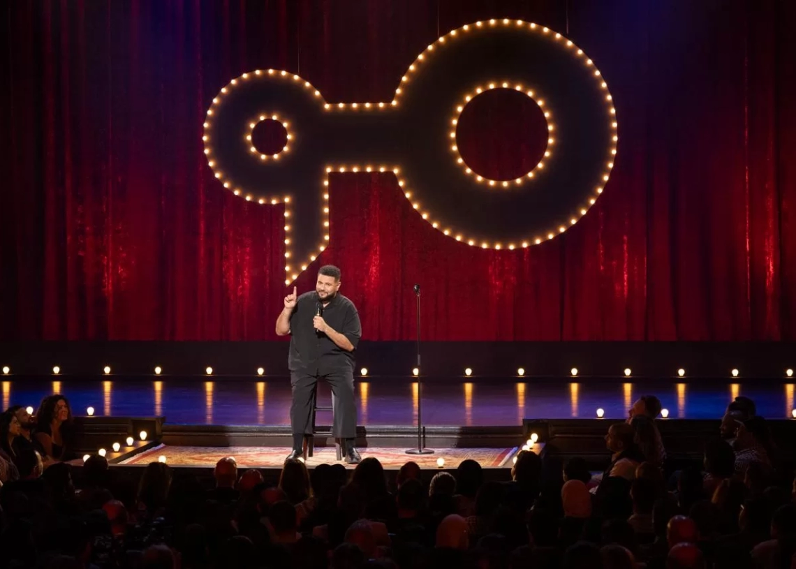 ٢٨ أكتوبر... مو عامر يعود إلى نتفليكس بستاند أب كوميدي جديد "وايلد وورلد" 19 - جريدة المساء