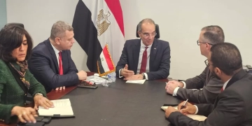 خلال زيارته للولايات المتحدة الأمريكية الدكتور/ عمرو طلعت يلتقى بمسؤولى كبرى الشركات الأمريكية 1 - جريدة المساء