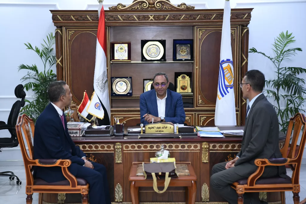 هيئة الاستعلامات تبحث سبل تعزيز التعاون مع محافظة قنا 21 - جريدة المساء