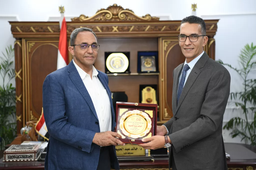 هيئة الاستعلامات تبحث سبل تعزيز التعاون مع محافظة قنا 17 - جريدة المساء