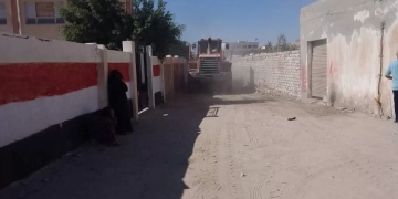 حملات مكبرة لرفع الإشغالات المخالفة والقمامة بمحيط المدارس بمرسي مطروح 2 - جريدة المساء حملات مكبرة لرفع الإشغالات المخالفة والقمامة بمحيط المدارس بمرسي مطروح 1 - جريدة المساء