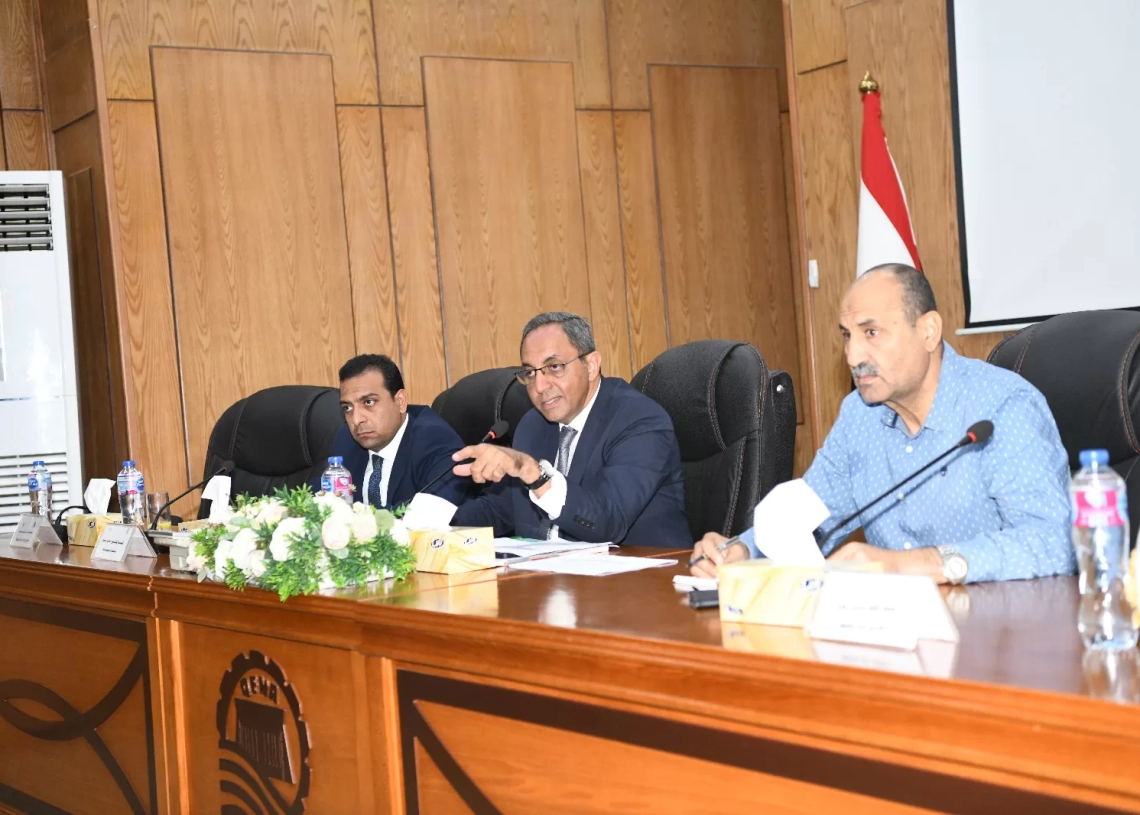 محافظ قنا: خطط عاجلة ومشروعات بعيدة المدى لحماية القرى والمنشآت من أخطار السيول 19 - جريدة المساء