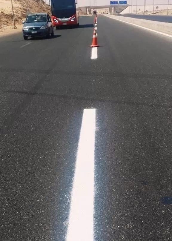 المحافظ يتابع الإنتهاء من تركيب الفواصل الدائمة وتخطيط محور بديل خزان أسوان 19 - جريدة المساء