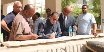 رئيس جامعة جنوب الوادي يتابع معدلات الإنجاز في المشروعات التطويرية 1 - جريدة المساء