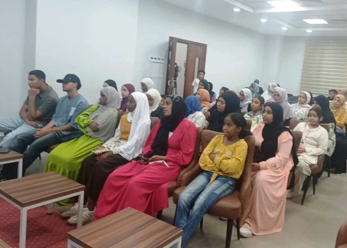 برعاية محافظ أسوان .. مكتبة مصر العامة تنظم ندوة " الصالون الثقافى " ضمن فعاليات الإحتفال باليوم العالمى للسياحة 20 - جريدة المساء برعاية محافظ أسوان .. مكتبة مصر العامة تنظم ندوة " الصالون الثقافى " ضمن فعاليات الإحتفال باليوم العالمى للسياحة 19 - جريدة المساء