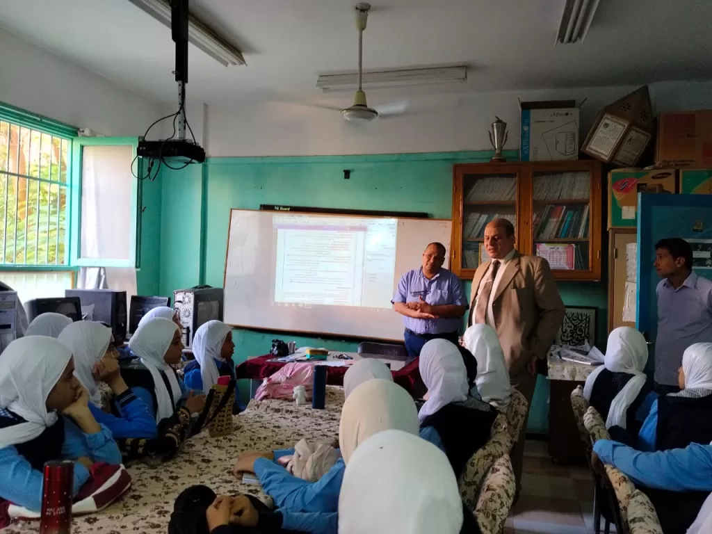 ضبط مخالفات بمدارس قوص.. ووكيل الوزارة يحيلها للتحقيق 23 - جريدة المساء