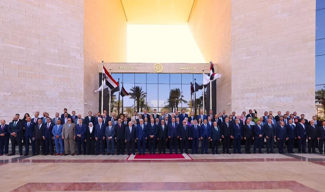 وزيرا الإتصالات والعدل يطلقان عددا من المشروعات القومية 18 - جريدة المساء