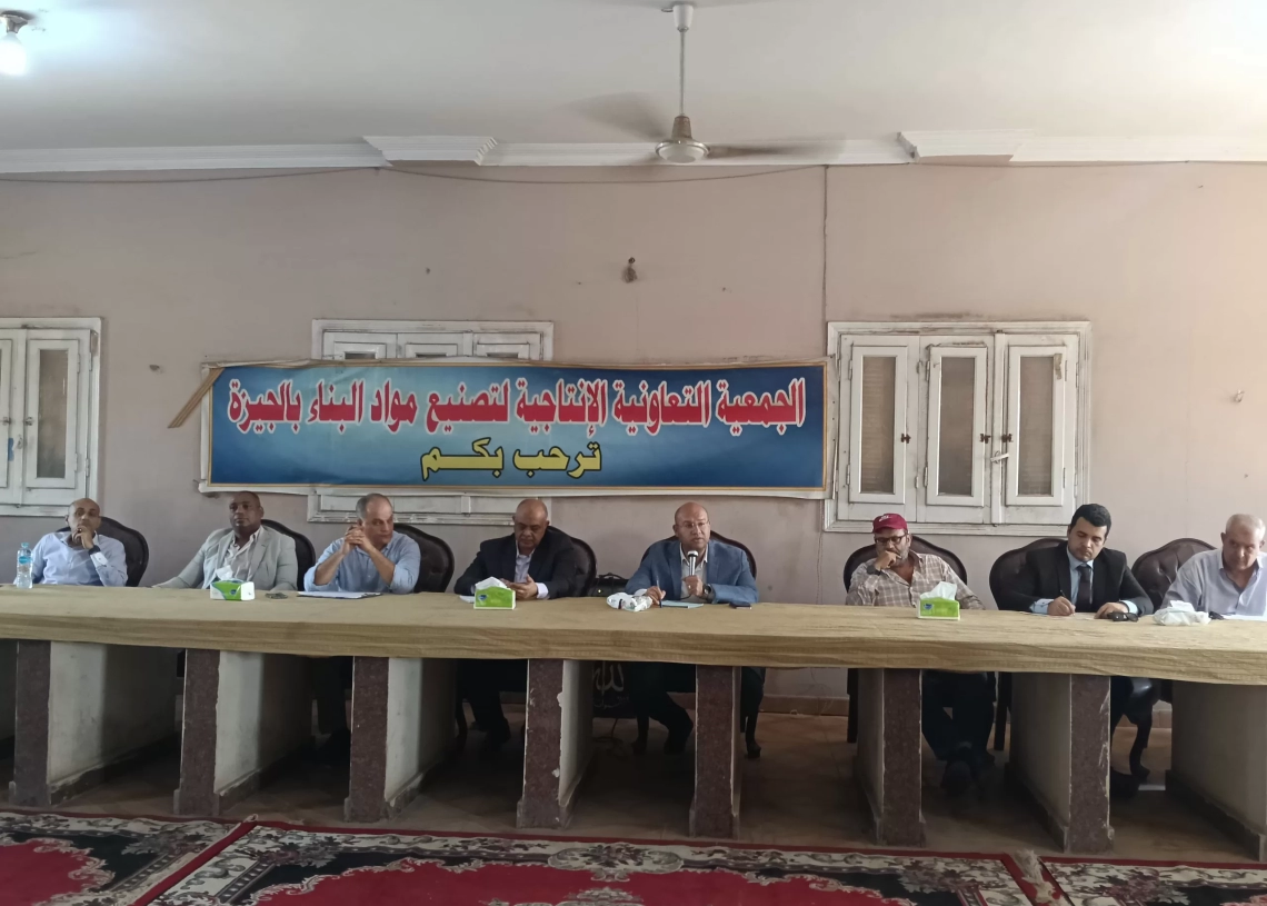 نائب محافظ الجيزة يواصل لقاءاته مع مستثمري عرب أبوساعد لبحث أوجه الدعم 18 - جريدة المساء