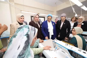 "أمل عمار" تشيد بمنتجات سيدات الدقهلية خلال جولتها التفقدية 23 - جريدة المساء