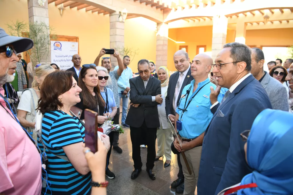 محافظ قنا يشهد احتفالية اليوم العالمي للسياحة بمعبد دندرة 109 - جريدة المساء