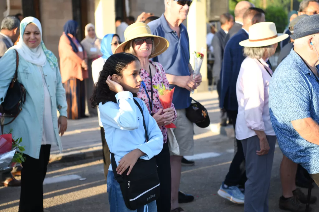 محافظ قنا يشهد احتفالية اليوم العالمي للسياحة بمعبد دندرة 81 - جريدة المساء