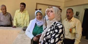 مديرة تعليم الشروق تواصل جولات متابعة استعداد المدارس للعام الدراسي الجديد 1 - جريدة المساء