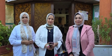 مديرة التعليم تتفقد مدرسة الشهيد عبد الرحمن الشناوى بالشروق 1 - جريدة المساء