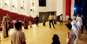 "فن الإلقاء".. في دورة تدريبية بمهرجان المسرح التجريبي بالإسماعيلية 21 - جريدة المساء