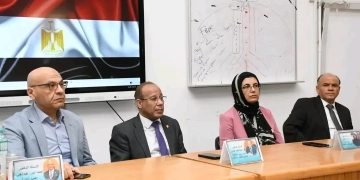 لقاء تعريفي لطلاب أولي طب القناة .. وسط أجواء احتفالية 1 - جريدة المساء