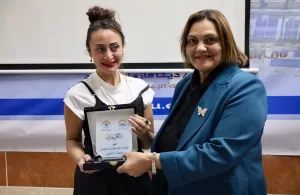 في أجواء من البهجة..إعلام 6 أكتوبر تحتفي بالطلاب الجدد 33 - جريدة المساء