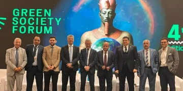 اليماني يدير جلسة الطاقة النظيفة في منتدى المجتمع الأخضر   1 - جريدة المساء