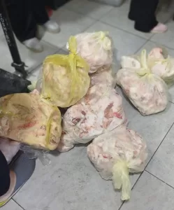 الرقابة تقتحم مطاعم شهيرة بالشروق وتكشف كوارث غذائية كبرى 29 - جريدة المساء