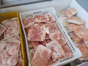 ضبط 227 كيلو لحوم ودواجن فاسدة بالشروق والمستقبل .. تفاصيل وصور 47 - جريدة المساء