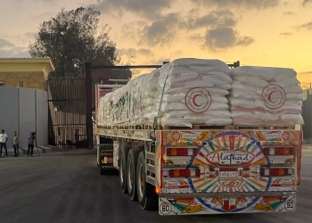 الهلال الأحمر المصرى مستمر فى العطاء لأهل غزة