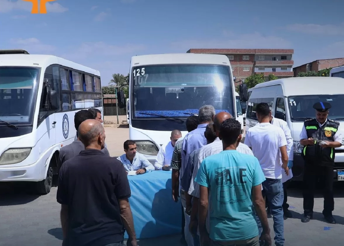 حملة صندوق مكافحة وعلاج الإدمان والتعاطى للكشف على سائقى الحافلات المدرسية