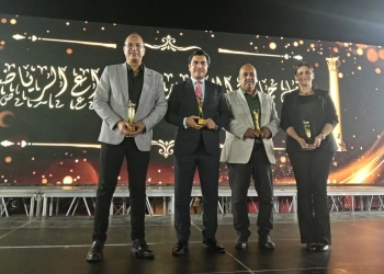 رئيس إتحاد الميني فوتبول يتوج بجائزة الاسكندرية للابداع الرياضي 23 - جريدة المساء