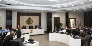 محافظ أسوان يمنح مهلة أخيرة لأصحاب طلبات التقنين حتى الإثنين المقبل . 1 - جريدة المساء