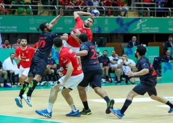 مواجهة سابقة بين الاهلي وبرشلونة