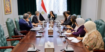 لقاء وزيرة التضامن مع السفير الإيطالي