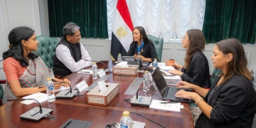 وزيرة التضامن والسفير الهندى