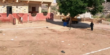 محافظ أسوان: بمشاركة مجتمعية إعادة إحياء مشروع الصرف الصحى المتوقف منذ 2009 بمنطقة المسيتود بالكرور بتكلفة 60 مليون جنيه 1 - جريدة المساء