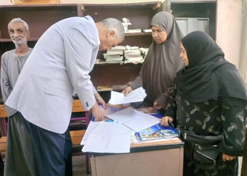 محافظ أسوان يشدد على إستكمال التجهيزات في مدارس دراو لإستقبال العام الدراسي 35 - جريدة المساء