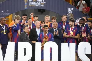 تتويج برشلونة بلقب بطل العالم لكرة اليد في مصر 7 - جريدة المساء
