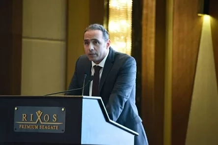 رئيس البورصة، البورصة المصرية ، اسلام عزام