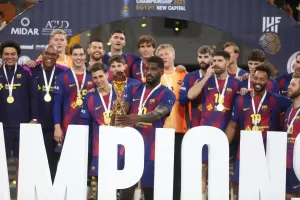 تتويج برشلونة بلقب بطل العالم لكرة اليد في مصر 23 - جريدة المساء