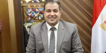 فرحة تعم أروقة الجامعة.. وقرار تاريخي يضع الدكتور أحمد عكاوي أول رئيس لجامعة قنا 1 - جريدة المساء